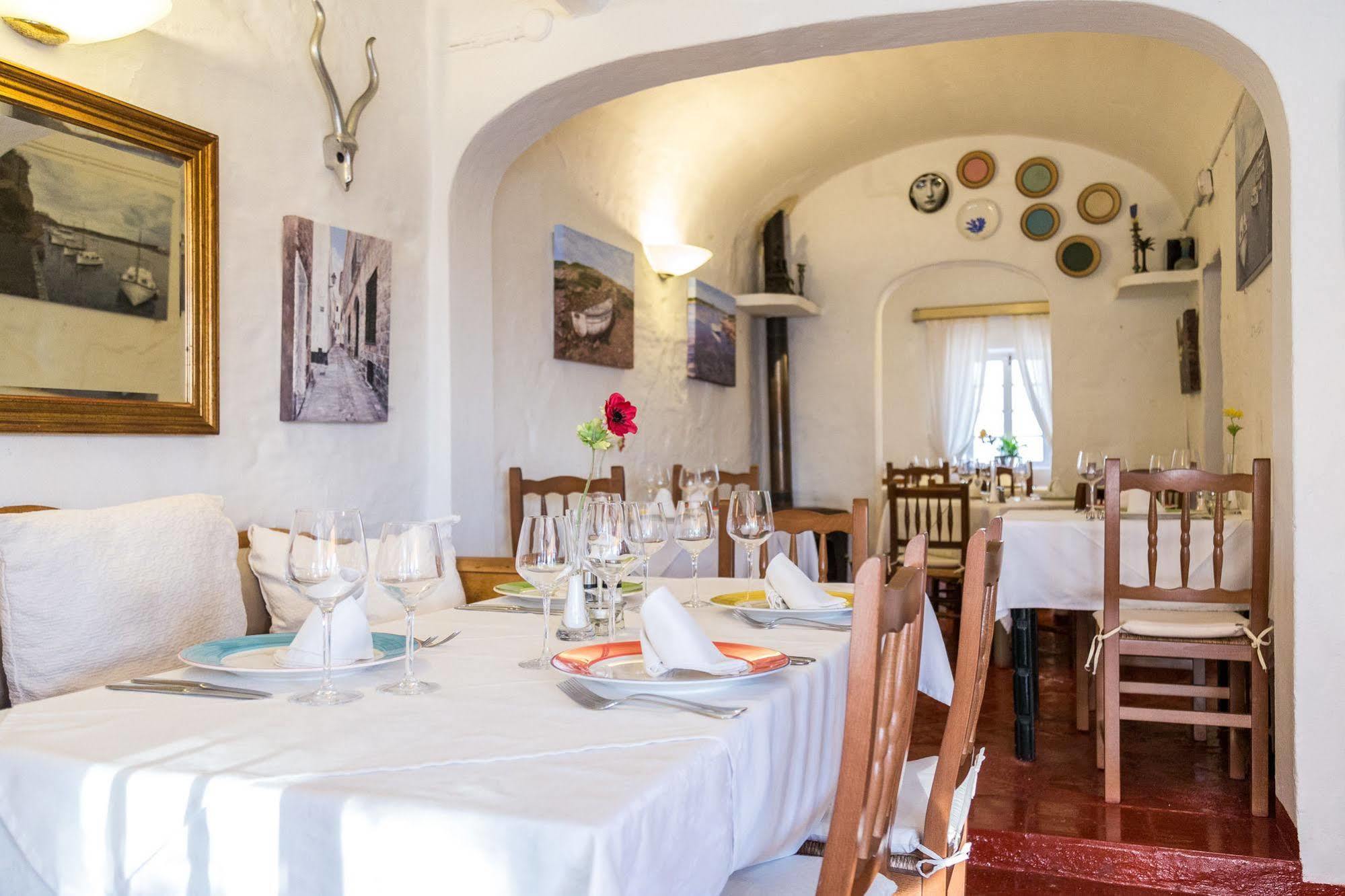 Hostal S'Engolidor エス・ミグジョルン・グラン（メノルカ エクステリア 写真